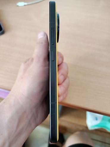 pico 4 ultra: Poco F7 Ultra, Б/у, 512 ГБ, цвет - Желтый, 2 SIM — 5