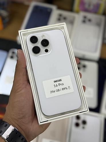 iphone 8s: IPhone 16 Pro, Б/у, 256 ГБ, Белый, Защитное стекло, Чехол, В рассрочку, 89 % — 1