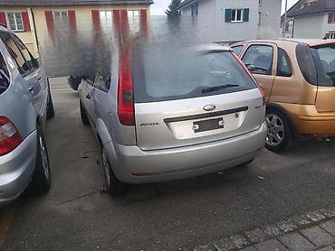 Karoserija: VRATA ZA FORD FIESTA OD 2002. DO 2005. GOD. | Polovni delovi za ford — 2