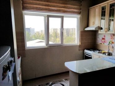 срочно продаётся 1 комнатная квартира в районе шлагбаум по улице кенсуйская 17 пересекает интергельпо ориентировочно парк фучика: 1 бөлмө, 40 кв. м, 105-серия, 7 кабат, Косметикалык ремонт