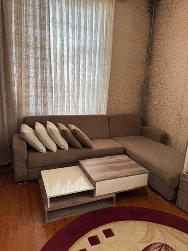 Divanlar: Künc divan, İşlənmiş, Açılan, Bazalı, Çatdırılma yoxdur lalafo.az -da Divanlar: Künc divan, İşlənmiş, Açılan, Bazalı, Çatdırılma yoxdur