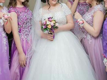 свадебные платья с камнями: Продам свадебное платье. шикарное, красивое. ручная работа. верхняя