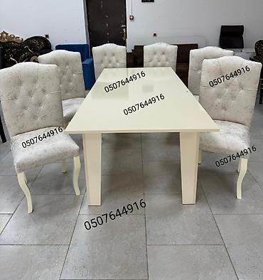 Masa və oturacaq dəstləri: Qonaq otağı üçün, Yeni, Açılmayan, Dördbucaq masa, 6 stul — 12