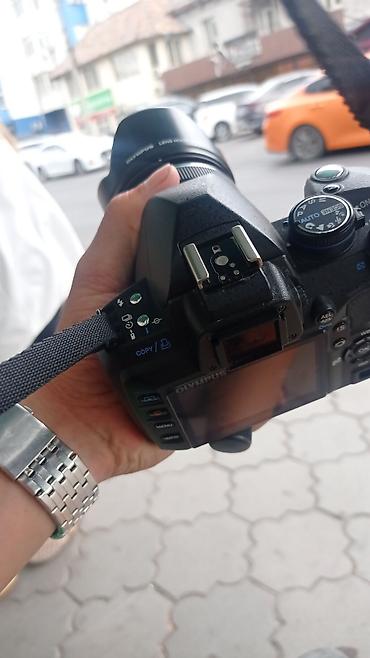digital camera: Зеркальная камера Olympus с объективом Zuiko Digital - Байонет: Four — 2