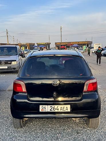 camry 50 xle: Toyota Yaris: 2001 г., 1.3 л, Автомат, Бензин, Хэтчбэк — 6