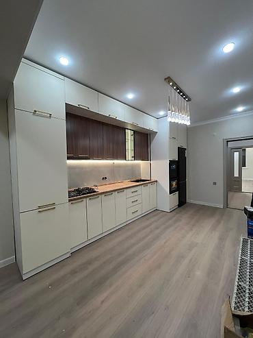 Кухонные гарнитуры: Кухонные гарнитуры в современном минималистичном стиле - Планировки — 14