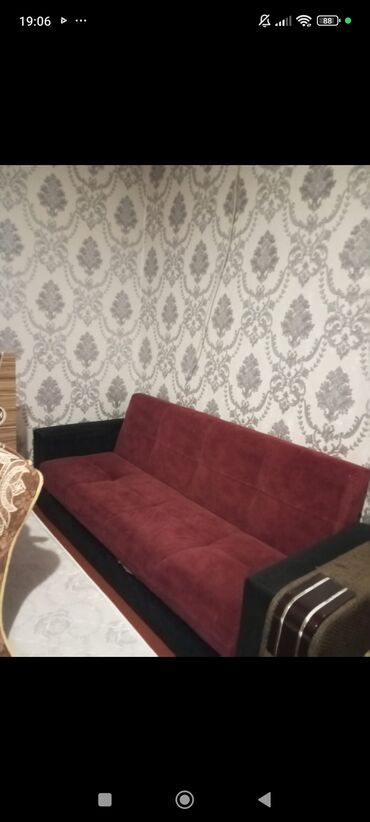 çat şüşə: Divan, İşlənmiş, Açılan, Bazalı, Nabuk, Ödənişli çatdırılma
