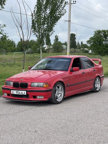 гур е36: BMW 3 series: 1992 г., 2 л, Автомат, Бензин, Седан