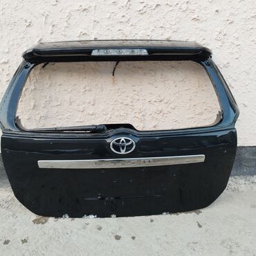 toyota wish: Крышка багажника Toyota 2004 г., цвет - Черный,Оригинал