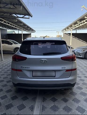 Продажа авто: Hyundai Tucson: 2018 г., 1.6 л, Дизель, Кроссовер — 4