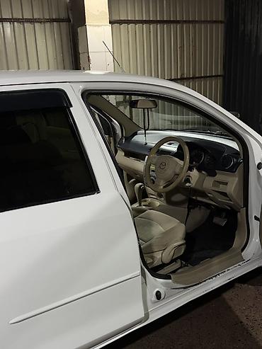 Mazda: Mazda 3: 2003 г., 1.5 л, Автомат, Бензин, Хэтчбэк — 4