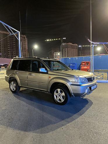 Nissan X-Trail: 2001 г., 2 л, Автомат, Бензин, Кроссовер