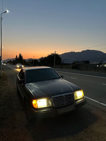 руль мерседесе: Mercedes-Benz E-Class: 1994 г., 2.2 л, Механика, Бензин, Седан