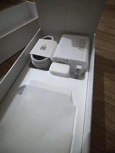 планшет asus: Xiaomi, 17 Pro, Б/у, 256 ГБ, цвет - Зеленый, 2 SIM — 4
