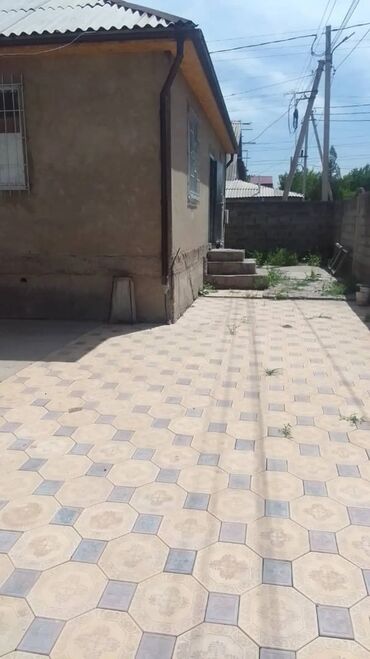 Долгосрочная аренда домов: 30 м², 2 комнаты, Утепленный, Забор, огорожен