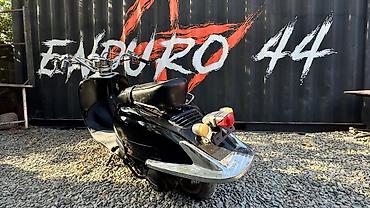 дорого: Honda joker 💥 Скутер в ретро-стиле, черный цвет. Стоит китайский — 6