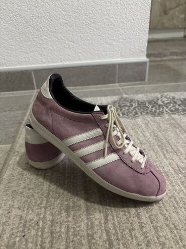 polovne patike iz inostranstva na veliko: Adidas, 38.5, bоја - Lila