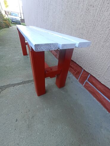 Stolovi: Sto i klupe za slave,veselja i slično,sto drveni-rasklopiv, debljina — 9