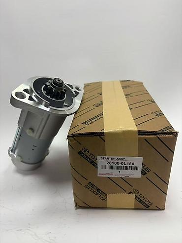 starter: Оригинальный стартер Toyota (Starter Assy) - Номер детали: 28100-0L180 — 1