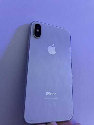 Apple iPhone: IPhone X, Gümüşü — 4