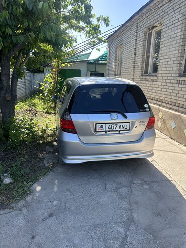 шевролет спар: Honda Jazz: 2003 г., 1.3 л, Механика, Бензин