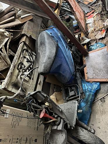 Мотозапчасти и аксессуары: Запчасти для скутера Состав: Продаю запчасти на Хонда Дио 28 at lalafo.kg — 11 Мотозапчасти и аксессуары: Запчасти для скутера Состав: Продаю запчасти на Хонда Дио 28 — 11