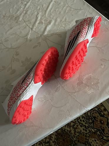 сороконожки ф50: Футбольные бутсы/сороконожки adidas F50 (TF) размер 41 новый - Тип — 3
