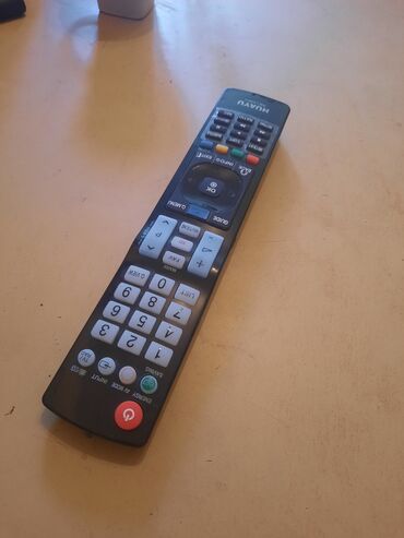 TV & Video Accessories: Daljinski za tv/televizor Huayu.
Ispravan
