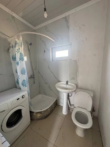 Долгосрочная аренда домов: 37 м², 2 комнаты, Утепленный, Забор, огорожен