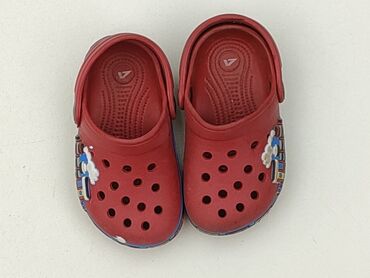 sukienki swiateczne dla dziewczynek: Klapki Crocs, 25, Używany