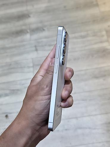 ачки с камерой: Samsung Galaxy S26 Ultra, Б/у, 256 ГБ, цвет - Белый, В рассрочку, 2 SIM — 4