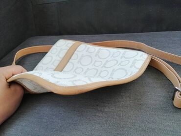 Άλλα: Τσάντα αγγελιοφόρου Salvatore Ferragamo, πολύ καλή κατάσταση, μικρή — 3