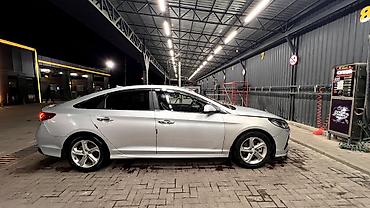 spark ltz: Hyundai Sonata: 2021 г., Седан — 7