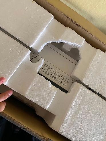 прамой строчка: Швейная машина Janome, Механическая, Автомат — 4