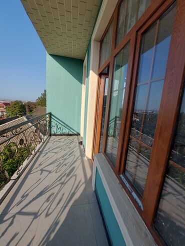 Həyət evləri və villaların satışı: 3 mərtəbəli fərdi yaşayış evi - Ümumi görünüş: Müstəqil həyət evi — 14