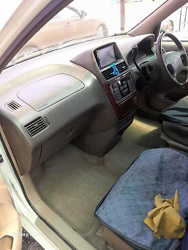 chek it: Toyota Gaia: 2002 г., 1.9 л, Бензин — 8