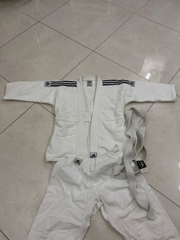Toy paltarları və aksesuarları: İdman dəsti, Adidas, 2XL (EU 44), rəng - Ağ
