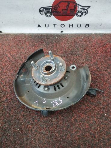 Коробки передач: Цапфа Toyota Raum NCZ20 1NZ-FE 2006 перед. лев. (б/у)