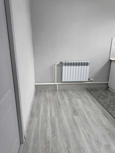 ала тоо 1 дом: 35 м², 1 комната, Парковка, Забор, огорожен at lalafo.kg ала тоо 1 дом: 35 м², 1 комната, Парковка, Забор, огорожен