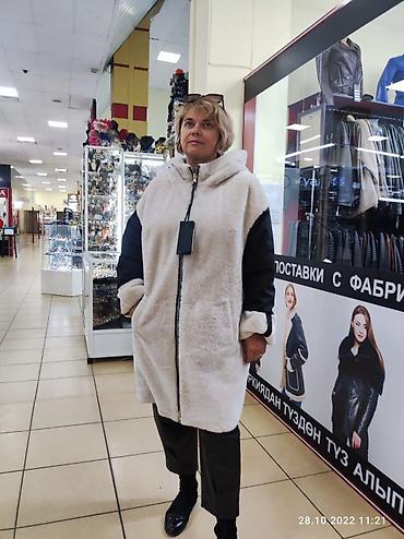 Шубы: Двусторонняя женская шуба/парка-трансформер с капюшоном. Особенности — 8