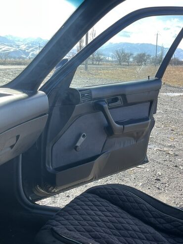 BMW: BMW 5 series: 1989 г., 2 л, Механика, Бензин, Седан — 18