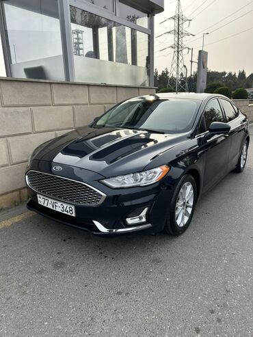 Ford: Ford Fusion sedan - Kuzov: qara rəng, aerodinamik xəttlər, xrom ön — 3