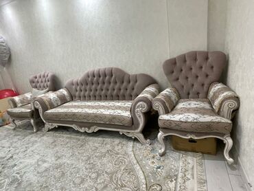 пуфик кожнные: Ашкана үчүн жумшак бурчек, түсү - Кызгылт