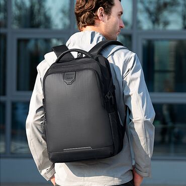 сумка для ноутбука: Рюкзак MR9552_00 Данная модель городского рюкзака обеспечит
