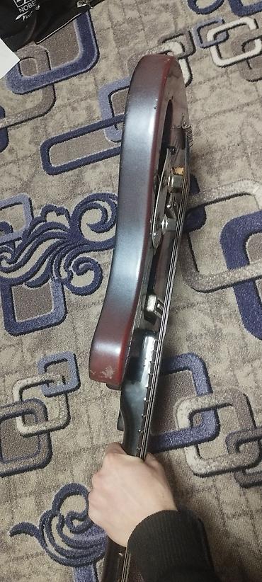 Гитары: Электробас-гитара винтажная советская гитара — 6