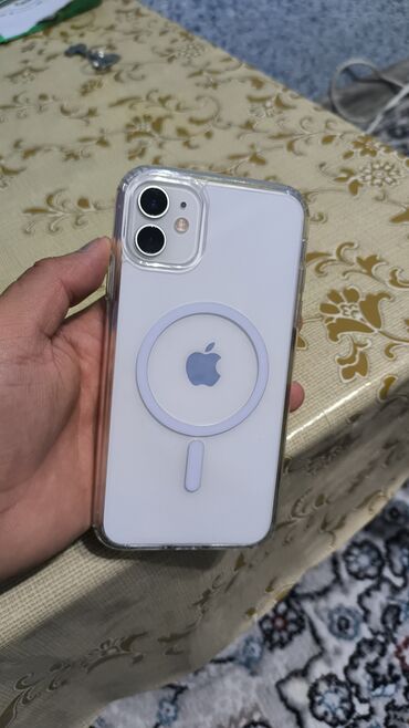 Apple iPhone: IPhone 11, Б/у, 64 ГБ, Белый, 100 %