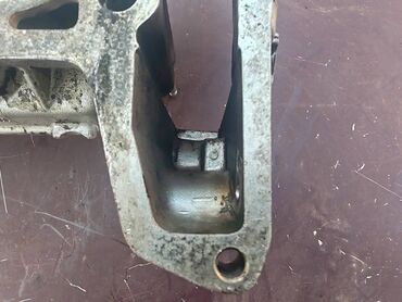 Auto delovi: Glava motor Lada 7 Riva,2121 Niva br.3. Polovna, ocuvana. Skinuta sa — 9