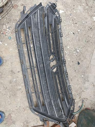 radiator barmaqlığı: Məhsul: Avtomobilin ön radiator barmaqlığı (panjur) Təsvir: - — 3