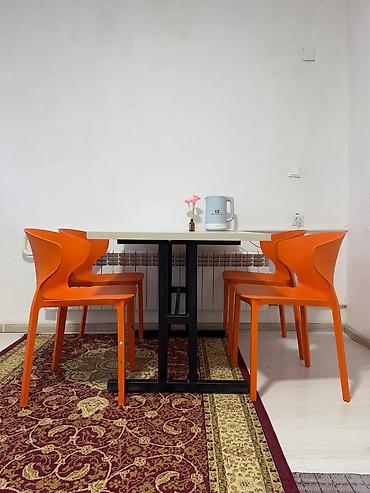 Посуточная аренда квартир: Сдаётся компактная однокомнатная квартира с отдельной кухней и — 5