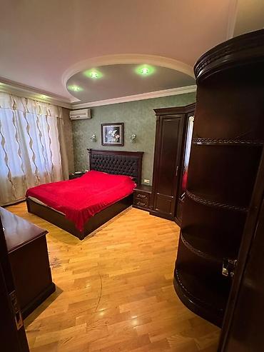 7ci mk: Mənzil – 3 otaqlı, tam yaşayış üçün zövqlə planlaşdırılmış. Geniş — 7